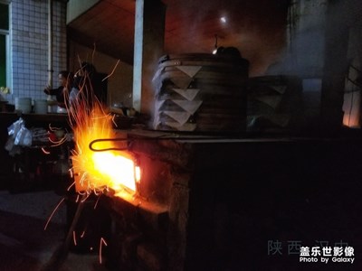 在漢中吃地道面皮