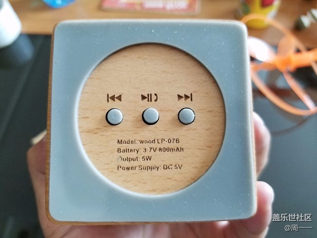 禮品小木箱音響到了。。