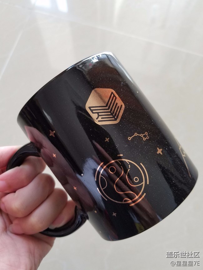 哈哈哈我曬杯，星幣換的杯