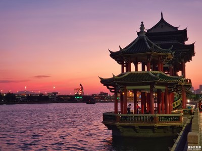 【為中國添色】+龍舟池畔 （大眾組）