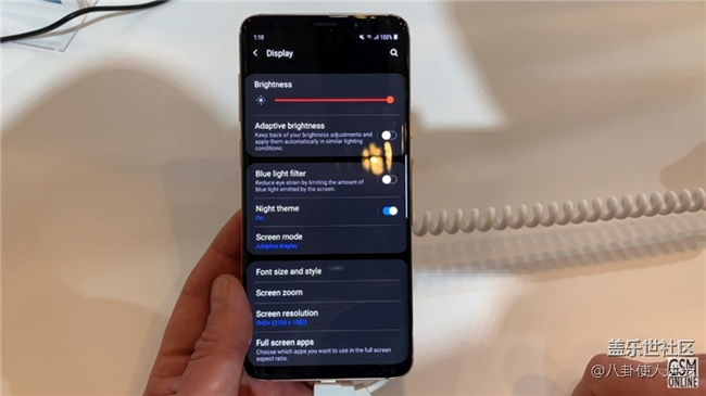 看了三星開發(fā)者大會(huì)的折疊屏手機(jī) 有點(diǎn)小雞凍！