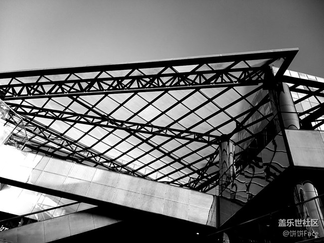 匠心獨(dú)具 慧眼識(shí)珠 三星Galaxy A8s全面評(píng)測(cè)