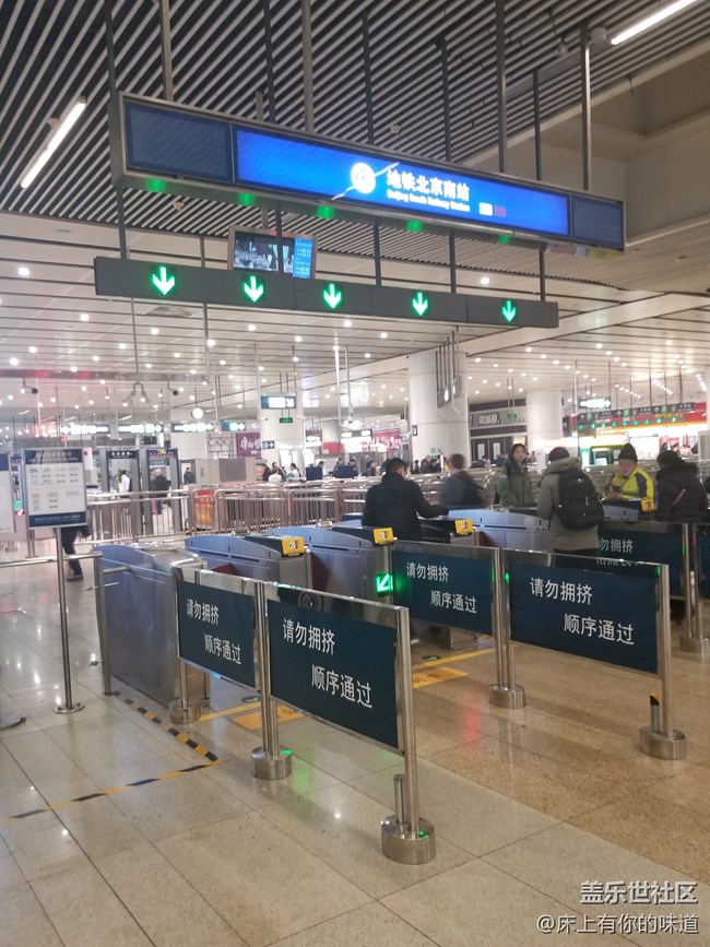 洞見未來 屏幕新形態(tài)-------三星Galaxy A8s新品發(fā)布會(huì)小記