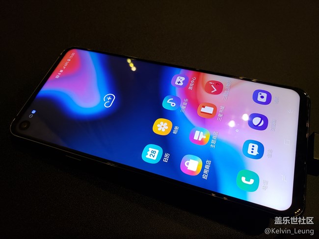 三星A8s，揭開屏幕神秘面紗，Ace王者歸來(lái)。