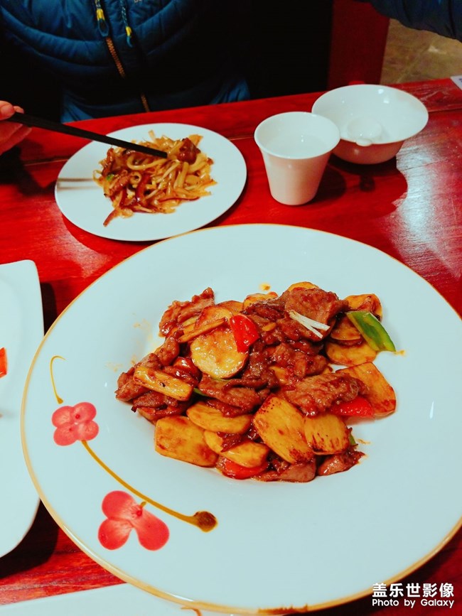 手機(jī)里的美食 地方特色美食
