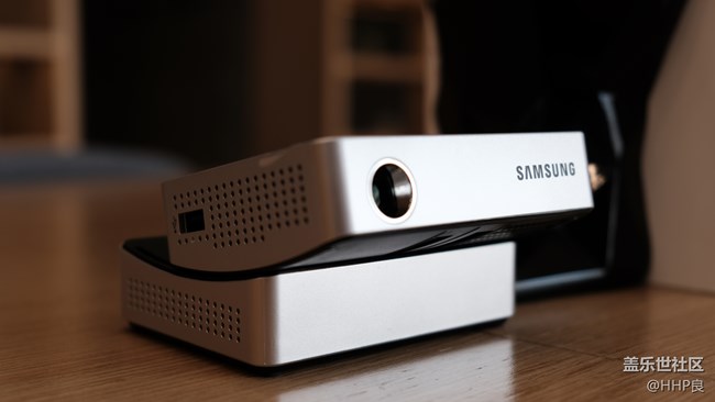 三星智能激光投影儀快速上手