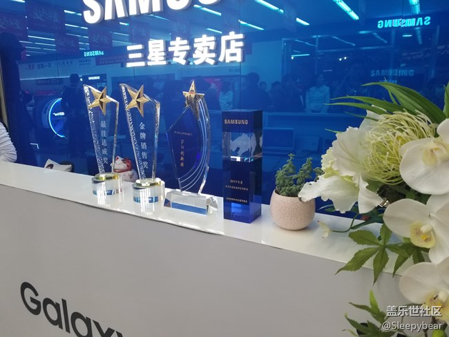 一場三星專賣店與A8s的邂逅
