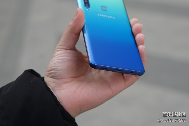 【A9s星粉體驗團】外觀&ID設(shè)計 Galaxy A9s評測Part1