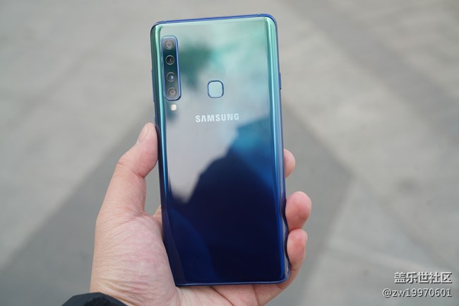 【A9s星粉體驗團】外觀&ID設(shè)計 Galaxy A9s評測Part1