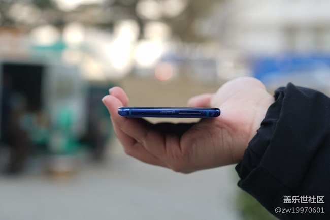 【A9s星粉體驗團】外觀&ID設(shè)計 Galaxy A9s評測Part1