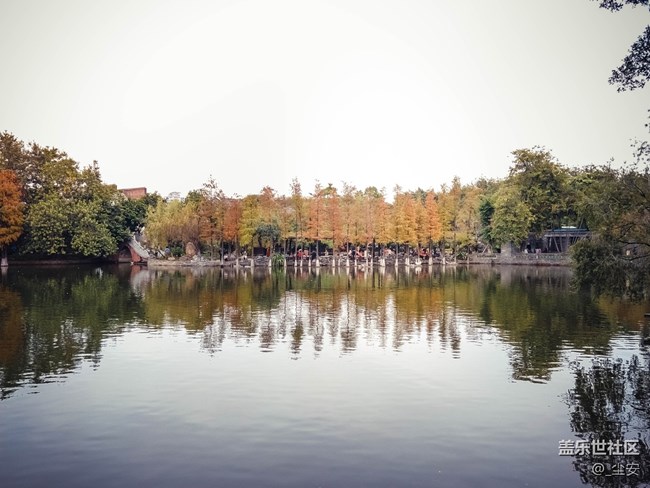 【A6s星粉體驗(yàn)團(tuán)】三星A6s，一款顏值和拍照都能打的中端機(jī)