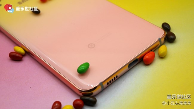 糖果漸變“有點芒“ 三星Galaxy A8s新色美圖賞