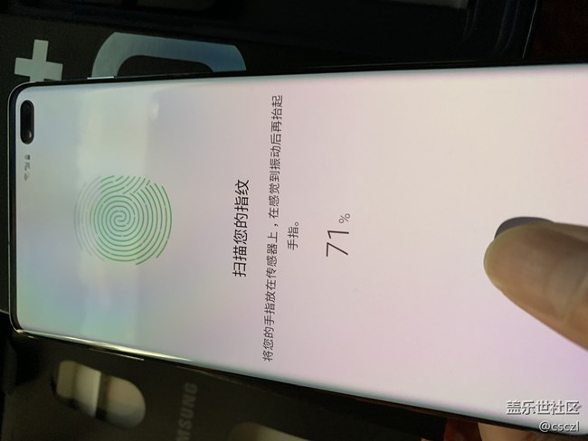 終于到貨了，綠色還真好看，曬一個，哈哈