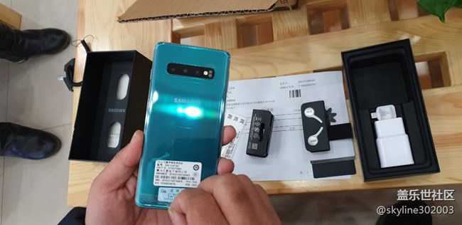 顏值擔(dān)當(dāng)，相當(dāng)震撼！s10翡翠青開箱測(cè)評(píng)
