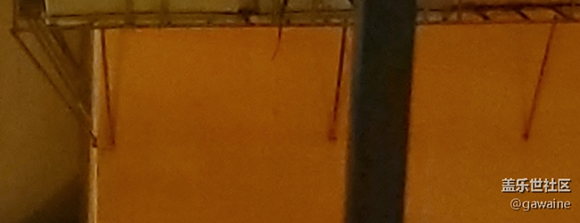 批評手上的s10+拍照！