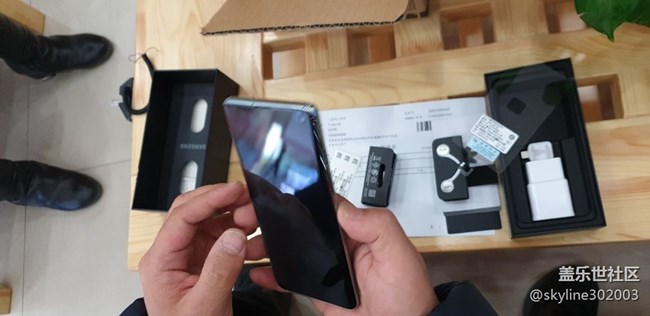 顏值擔(dān)當(dāng)，相當(dāng)震撼！s10翡翠青開箱測(cè)評(píng)