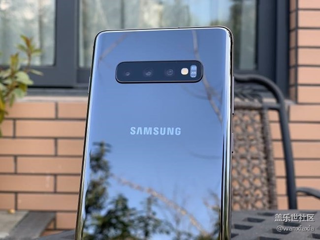 十全九美－－三星S10+陶瓷黑開(kāi)箱體驗(yàn)