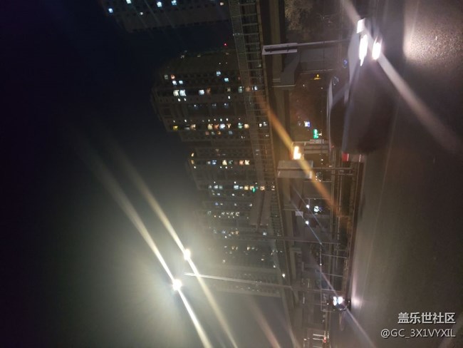 三星S9+  夜間拍照問(wèn)題 求助～