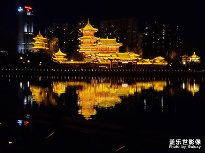 喜則留，厭則走，多說(shuō)一句都是求，道不同不相為謀。