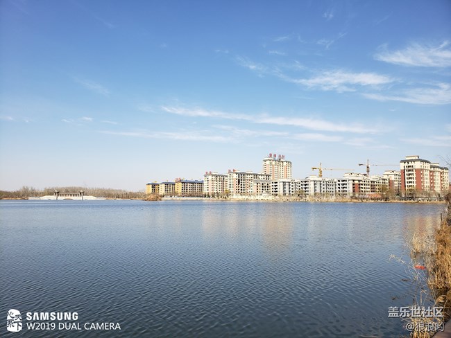 心系天下三星W2019：開(kāi)闔之間，風(fēng)范盡顯