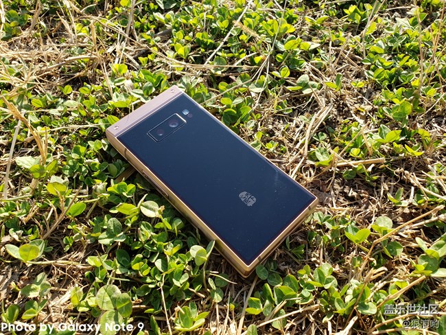 心系天下三星W2019：開(kāi)闔之間，風(fēng)范盡顯