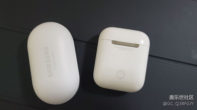 港版512贈(zèng)送Buds入耳及與airpods 簡(jiǎn)單對(duì)比