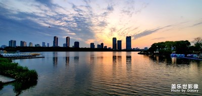 南京玄武湖白天風(fēng)景，s10攝