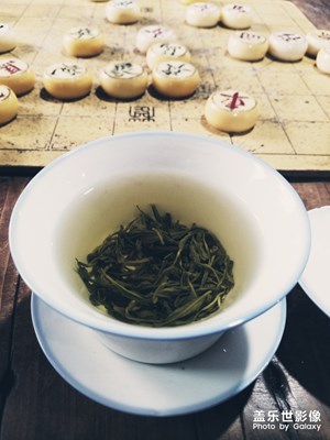 【玩轉(zhuǎn)五一】
浮生半日閑