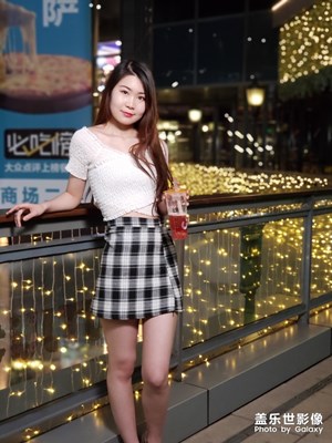 時(shí)尚小姐姐