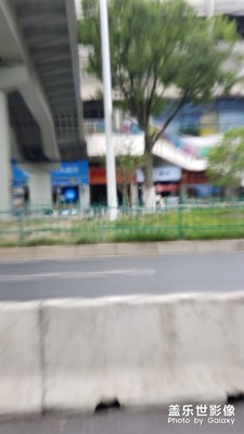 攝像頭2倍變焦故障，震動模糊！