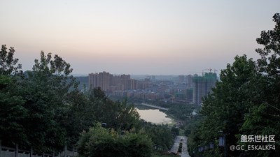 去玩拍了點(diǎn)