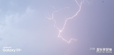 閃電