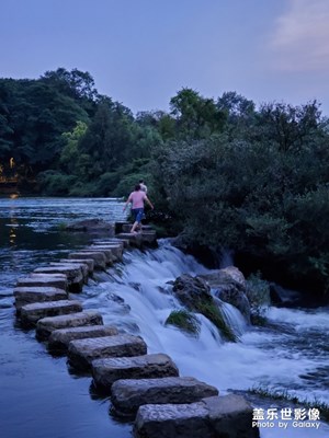貴陽(yáng)，避暑勝地……
