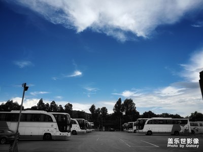 天空格外的藍(lán)