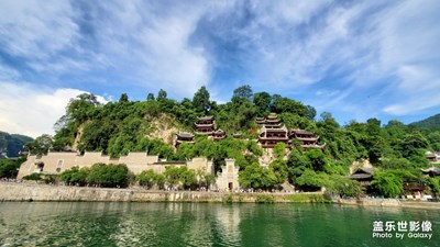 鎮(zhèn)遠(yuǎn)，以夢(mèng)為馬