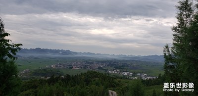 眾山小