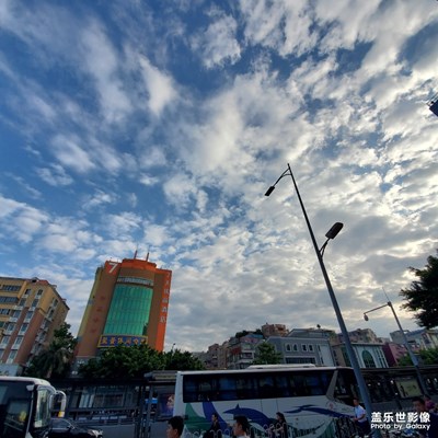 【天邊的云】+詭異的臺(tái)風(fēng)