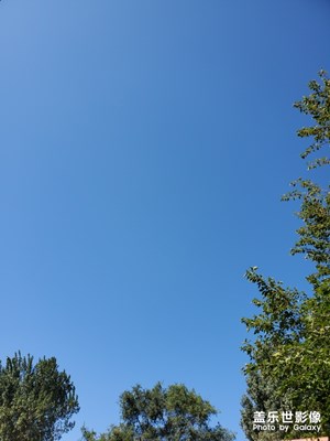 藍(lán)藍(lán)的天