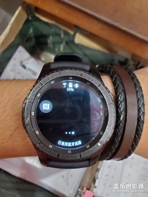 三星S3智能手表
