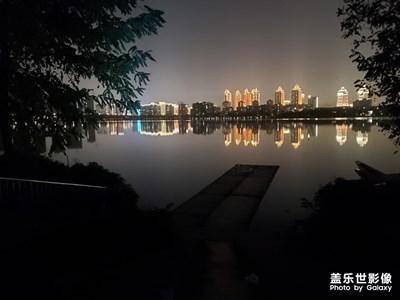 江漢大學(xué)夜