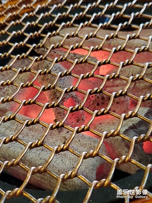 一頓烤肉解決不了的事那就兩頓吧