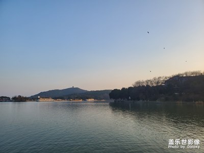 湖邊黃昏