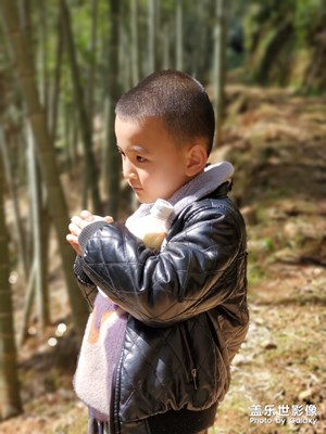 帥哥靚妹，嘿嘿??