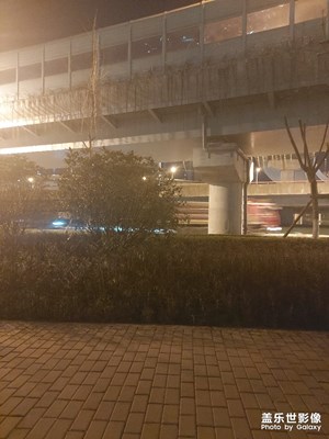 夜景和普通模式拍晚上