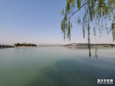 掬來碧水 盡洗纖塵