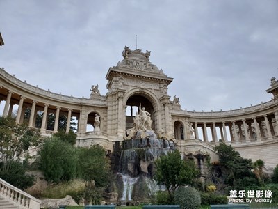 精彩翻倍＋新古典建筑遇上浪漫和寫實的畫作