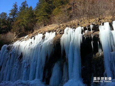 路上的風(fēng)景 陽(yáng)光遇見(jiàn)寒冰