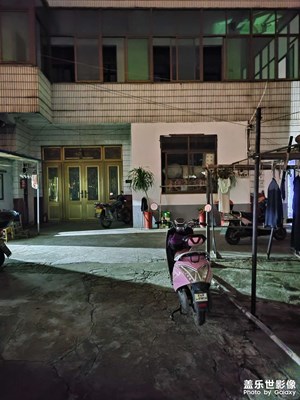 哈哈，夜景模式是如此強(qiáng)大