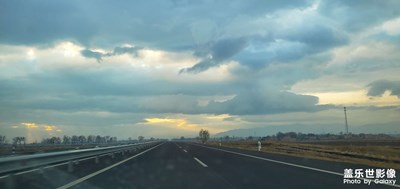 夜的追隨   夜的等候  夜的彩虹