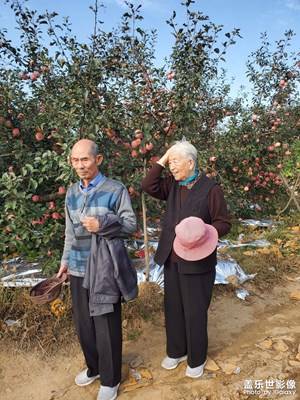 下鄉(xiāng)探親